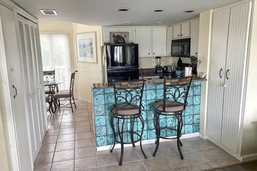 Port O' Call C302 - Iop Island Retreat! Treetop Oceanview! Isle of Palms Exterior foto