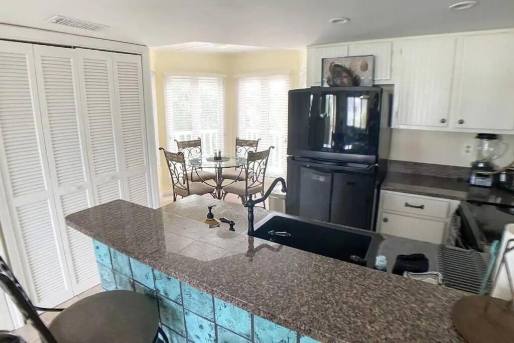 Port O' Call C302 - Iop Island Retreat! Treetop Oceanview! Isle of Palms Exterior foto